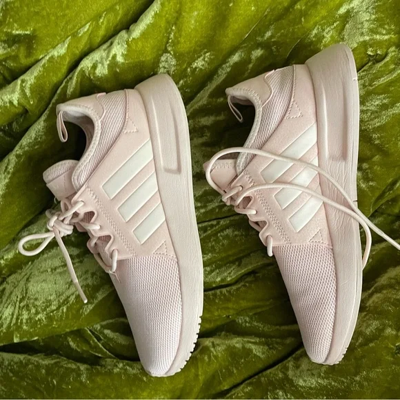 Adidas pink lace string shoes read description! Used - Picture 6 of 8